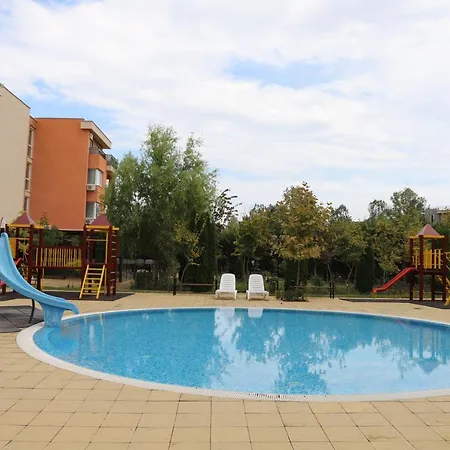 公寓 Holiday-orchid Menada *